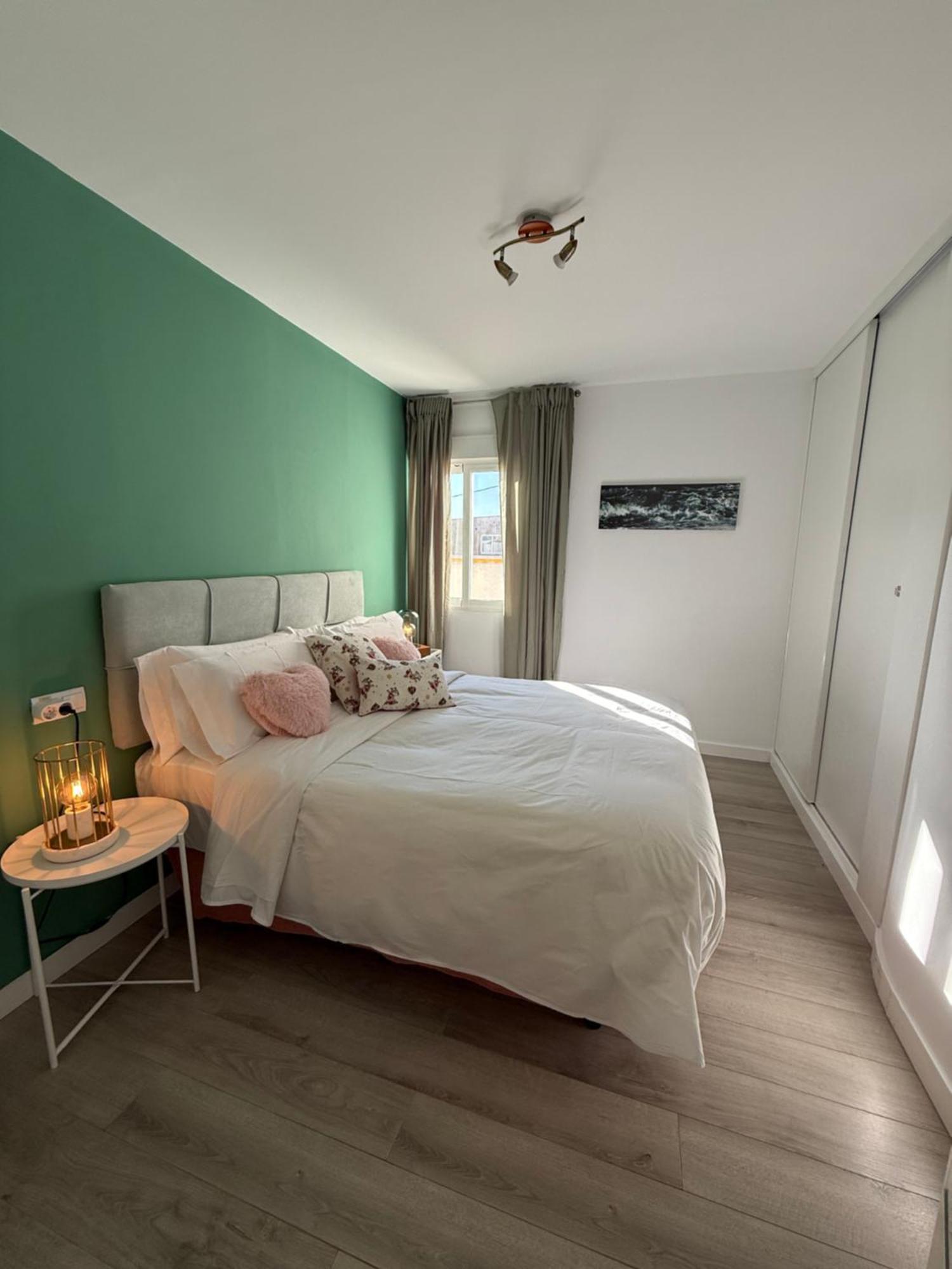 Petite Penthouse With The Sunniest Terrace In Valencia公寓 外观 照片